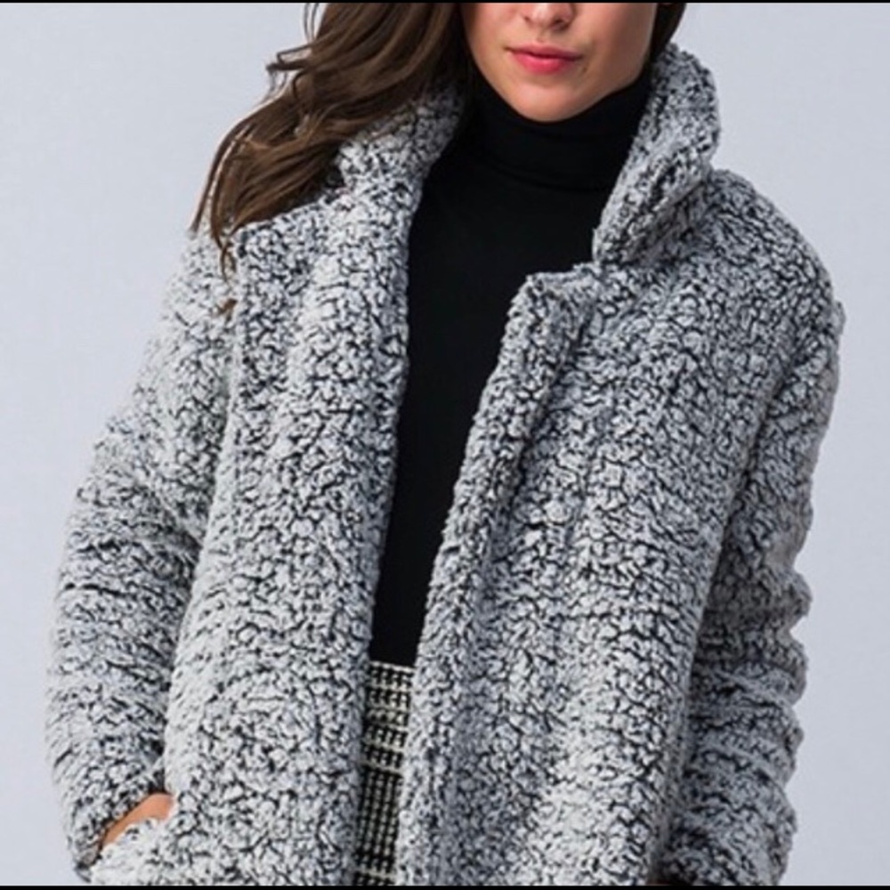 *LAST ONE* Wine Sherpa Coat - Picture 2 of 7